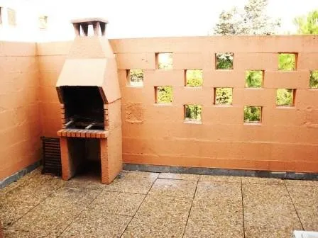 AGDE - APPARTEMENT TYPE 2 AVEC TERRASSE ET VERANDA