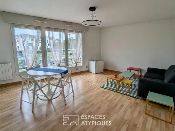 Appartement T3 meublé avec balcon et parking aux Chartrons