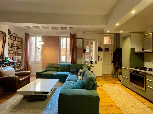 Appartement T4 au coeur des Carmes