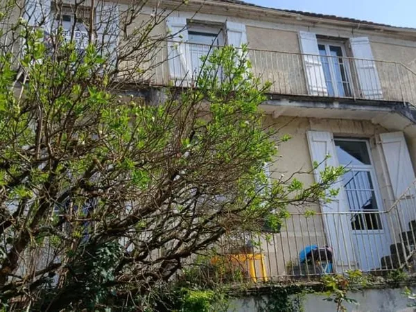 Maison de ville avec jardin