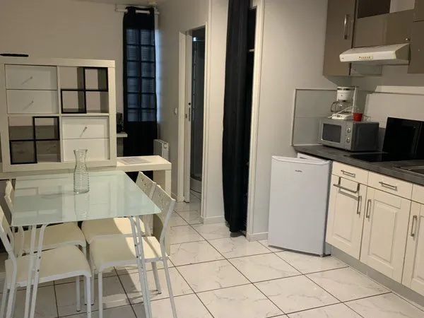 Maisonnette studio meublée