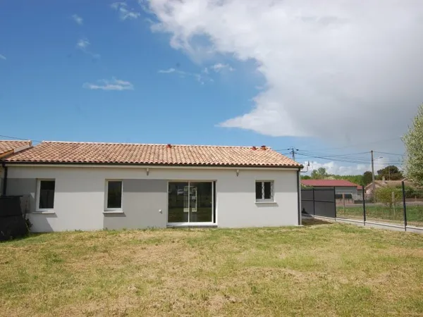 maison moderne 3 chambres sur 500 m² de terrain