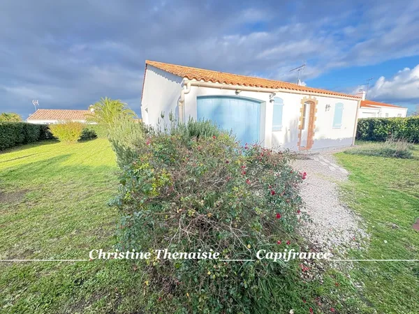 Maison à vendre 4 pièces 3 chambres - Garage - Grand terrain - Extension possible 85300 SALLERTAINE