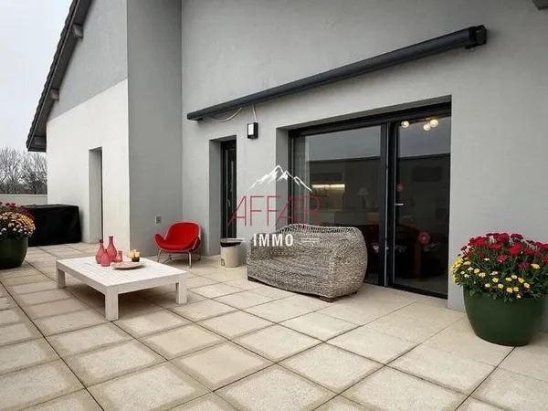 APPARTEMENT T4 EN ATTIQUE - 74100 VILLE LA GRAND