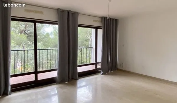 Bel T2 de 56 m2 au Rez-de-chaussée