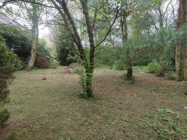 Terrain centre-ville de Pontivy 1815 m2