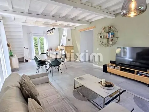 Maison de plain-pied 5 pièces 156 m²