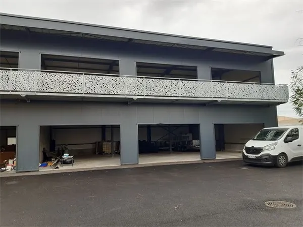 Local 198 m²