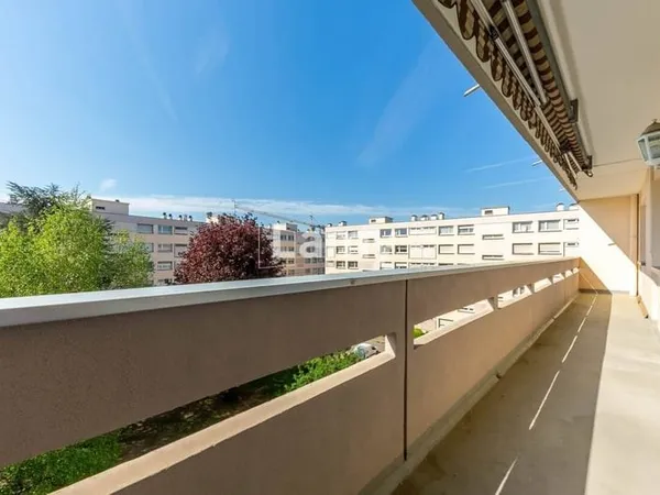 Appartement 4 pièces 79 m²