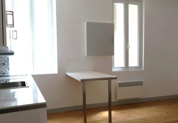 STUDIO AVEC CAVE - SECTEUR ST AUBIN
