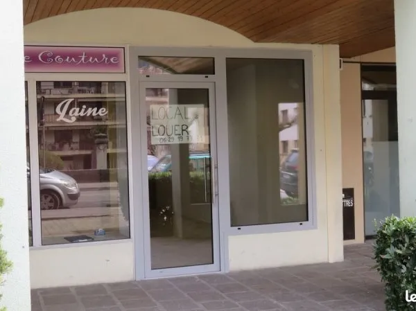 Local commercial centre Albertville