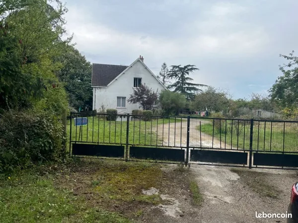 Grande maison avec terrain