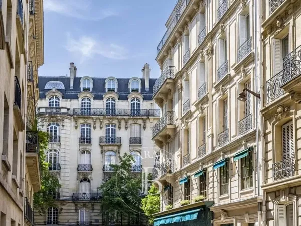 Appartement 2 pièces 75 m²