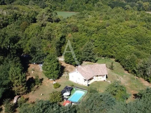 Maison 7 pièces 137 m²