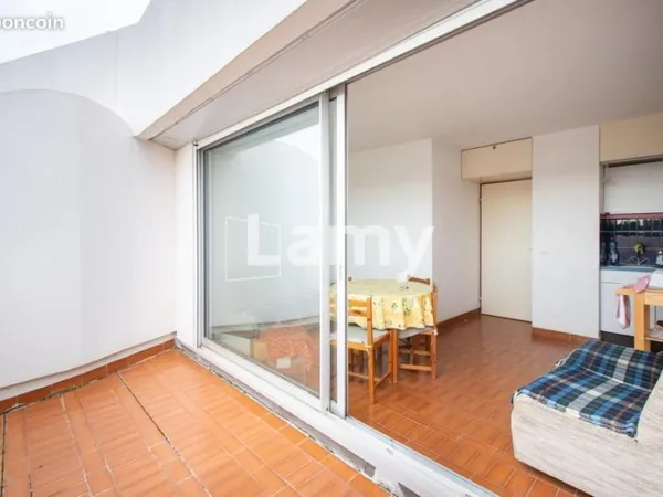 Studio 1 pièce 22 m²