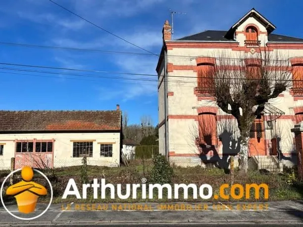 Maison de maître pleine de charme à Neuvy-sur-Barangeon - Esprit campagne
