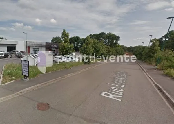 Local commercial 355 m²