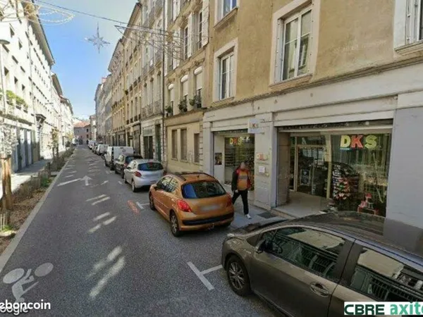 LOCAL COMMERCIAL 190 m² GRENOBLE