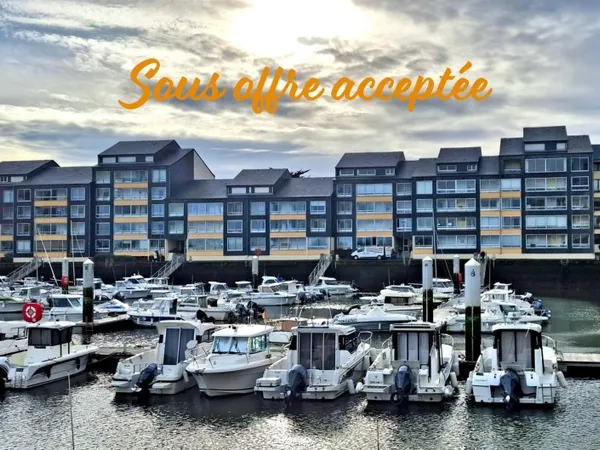 Courseulles sur Mer - Vue imprenable sur le nouveau bassin