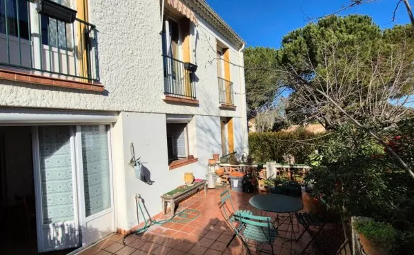 Maison Le Cres 6 pièce(s) 142m2