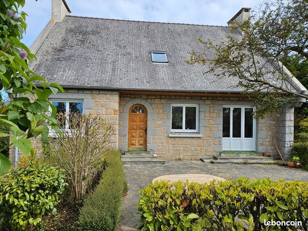 Maison 7 pièces 147 m²