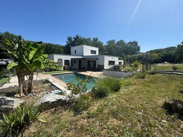 Maison 4 pièces 134 m²