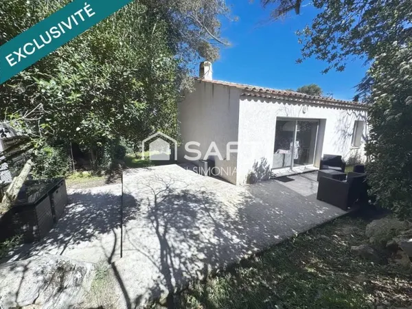 Villa récente T4 de plain pied et proche centre-ville.
