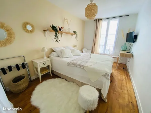 Brest centre / Saint Martin - Libre le 30 avril - 1 chambre en colocation avec 2 étudiantes