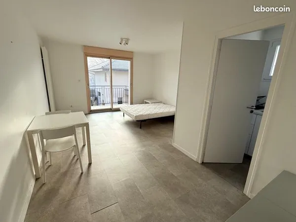 Studio à louer à divonne