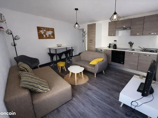 Appartement 3 pièces - 43 m2 - 1er étage