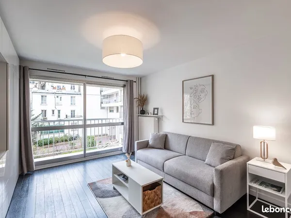 Studio 1 pièce 28 m²