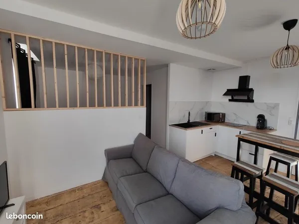 Appartement studio Saint-Savin 32 m2