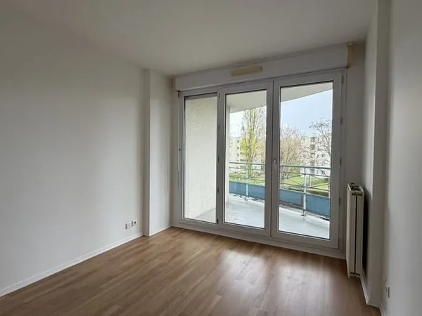 Appartement T2 - DEUIL-LA-BARRE - 42.38m2