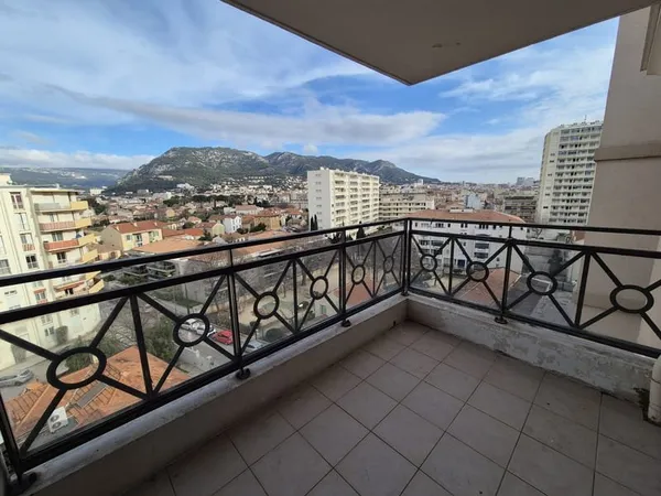 Bel appartement de type 2 de 38m2 au dernier étage d'une cop