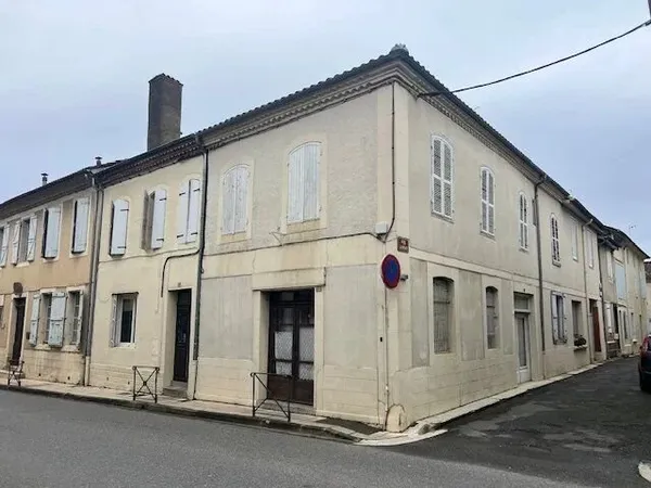 Maison de ville T6 175 m2