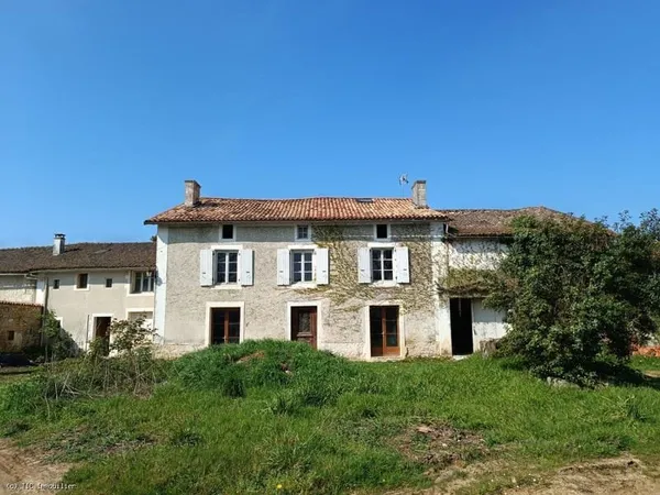 Superbe Maison à Rénover - Gros potentiel