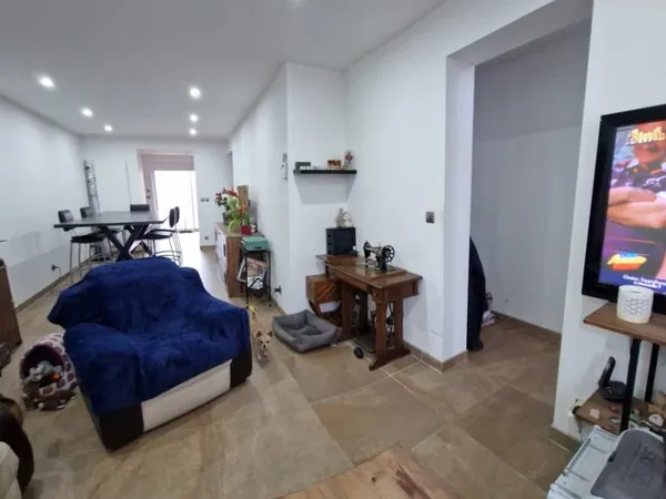 Maison de ville de 120 m2, 4 chambres, soigneusement rénovée
