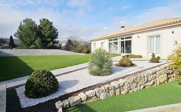 Maison Prat de Cest 5 pièce(s) 207 m2