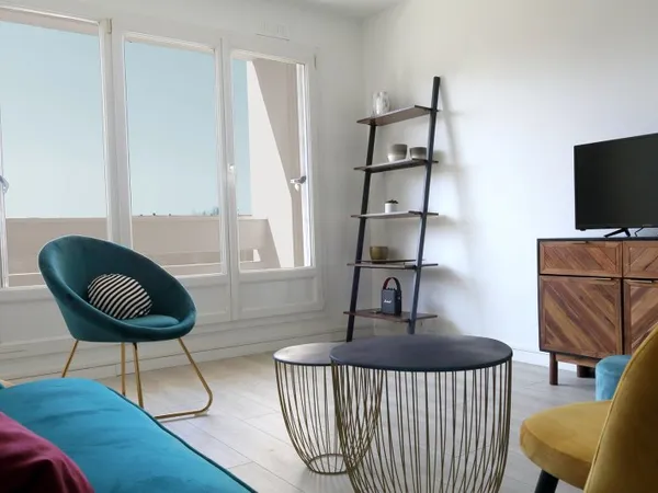 Propose colocation appartement cosy · 81m² - proche UTC