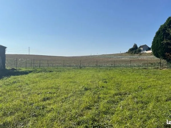 Terrain 883 m² Goussonville