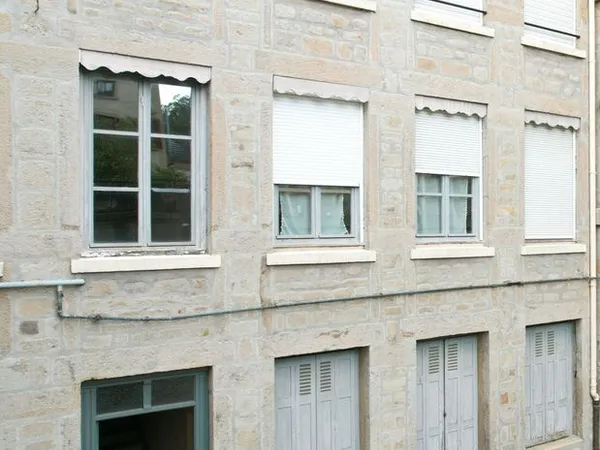 166m² : Duo d'Appartements à Rénover - 10 min Saint-Étienne