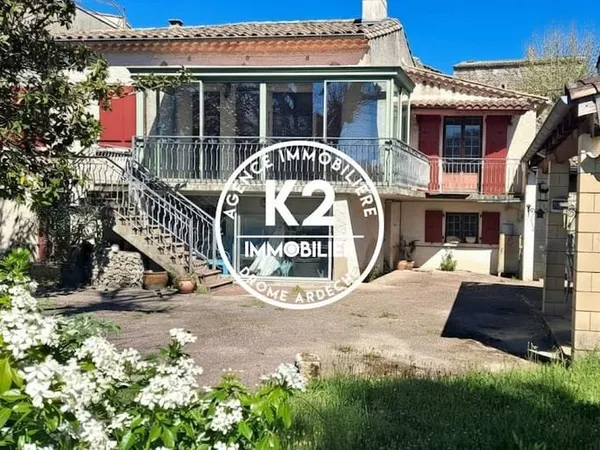Maison 5 pièces 100 m²