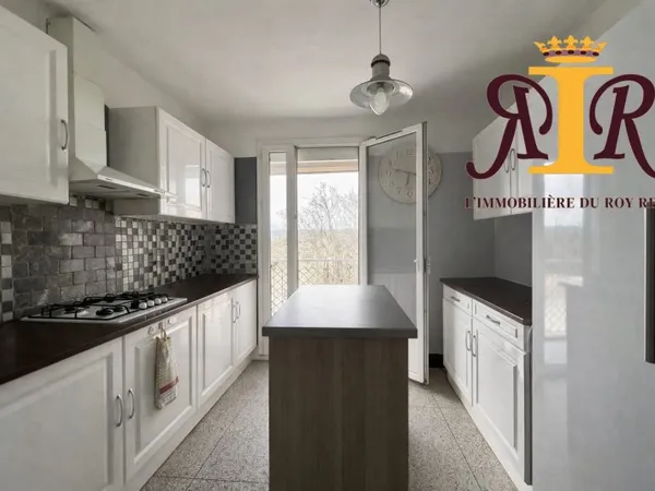 Appartement T3 de 59m² avec balcon et place de stationnement