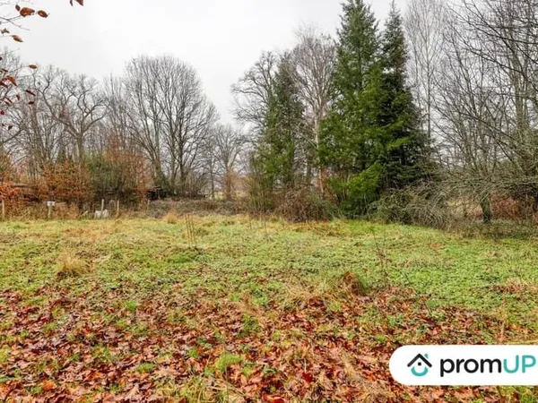 Terrain 2200 m²