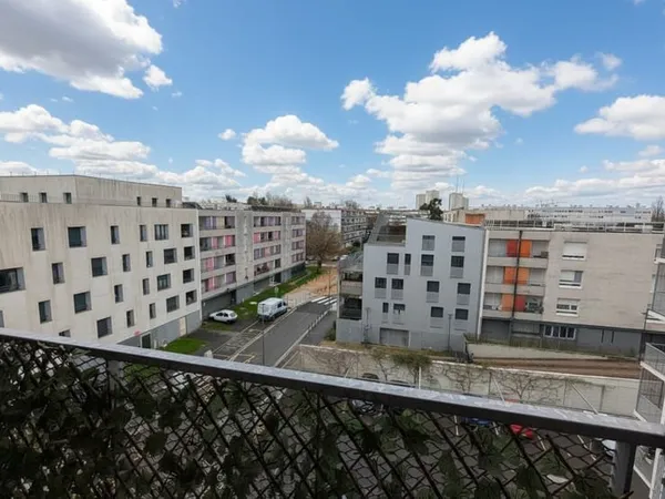 T2 de 44 m2 loué avec balcon + parking Idéal investisseur
