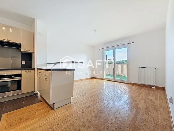 Appartement 3P récent aux normes BBC avec balcon
