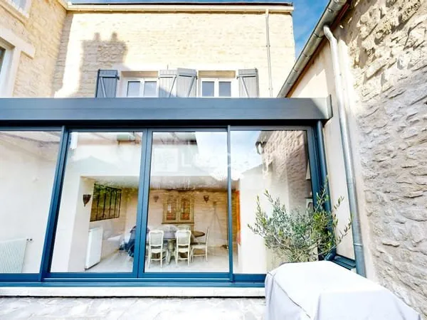 Maison de caractère à Maule 8 pièce(s) 189 m²