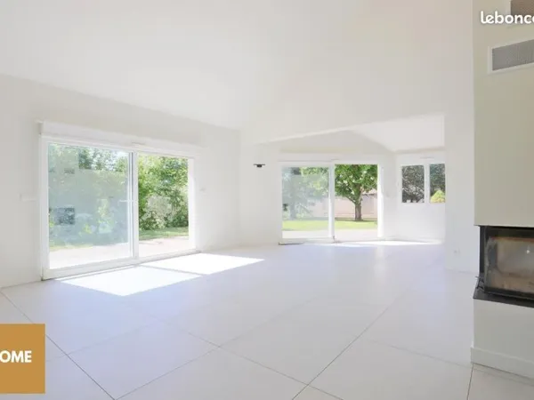 Maison 7 pièces 200 m²
