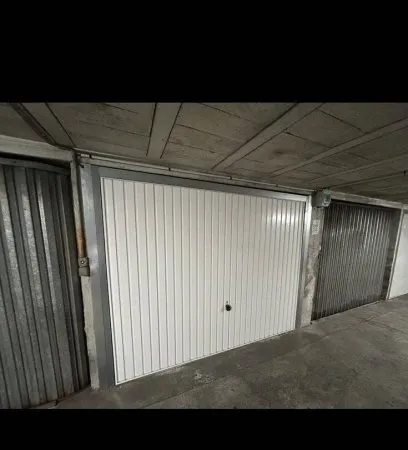 Parking 12 m²