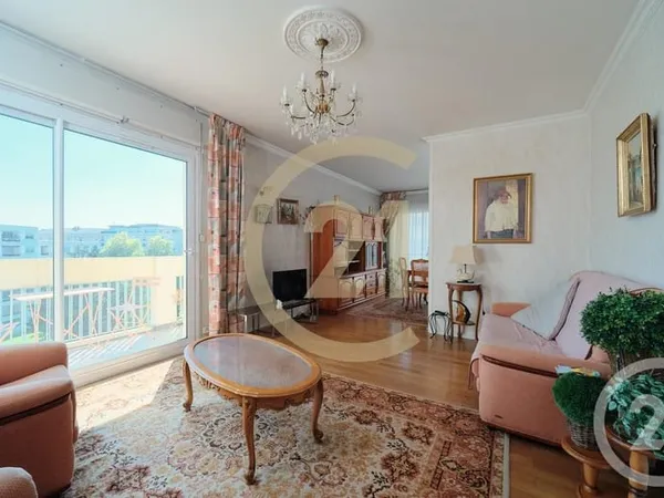 Appartement 3 pièces 84 m²